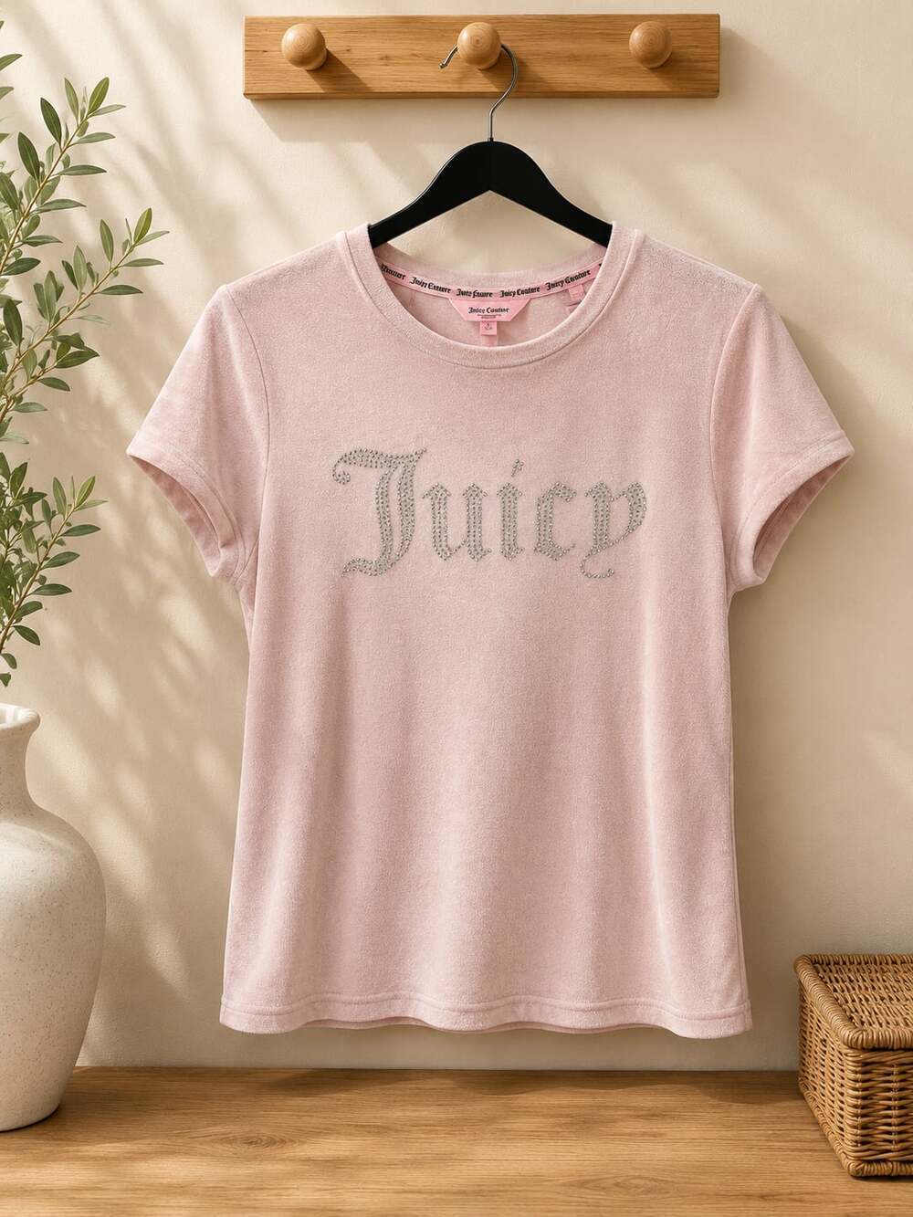 Juicy Couture Pink Velour Rhinestone Logo Tee Y2K Baby Pink Size Large - Picture 2 of 7